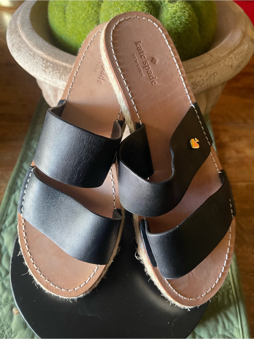 NWOT Kate Spade Size 8 Idreena Black Double-Strap Slide Sandals - Picture 4 of 15